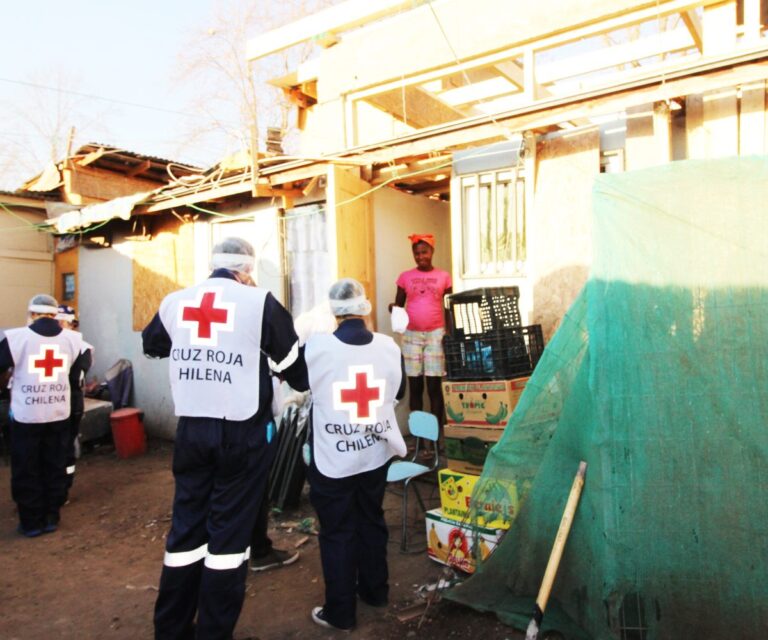 CRUZ ROJA CHILENA, ACNUR Y LA FEDERACIÓN INTERNACIONAL DE SOCIEDADES DE LA CRUZ ROJA Y DE LA MEDIA LUNA ROJA CONTINÚAN SUS ESFUERZOS CONJUNTOS PARA PREVENIR Y ALIVIAR EL SUFRIMIENTO DE REFUGIADOS Y MIGRANTES 