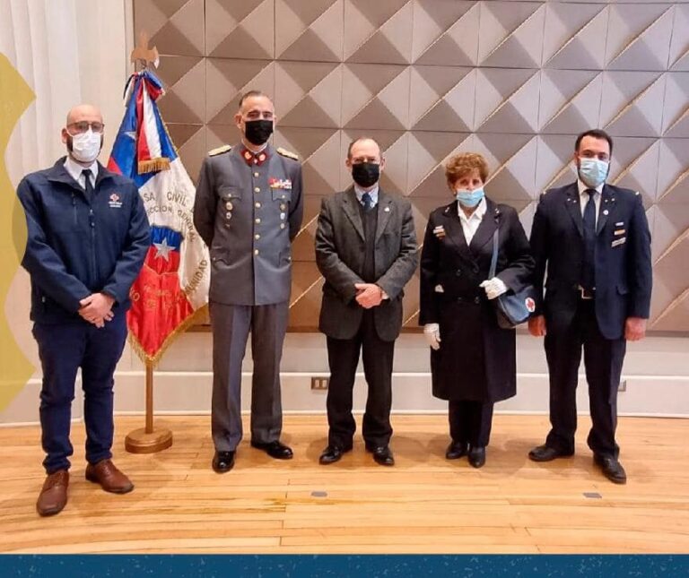 Cruz Roja Chilena estuvo presente en aniversario 77 de Defensa Civil de Chile