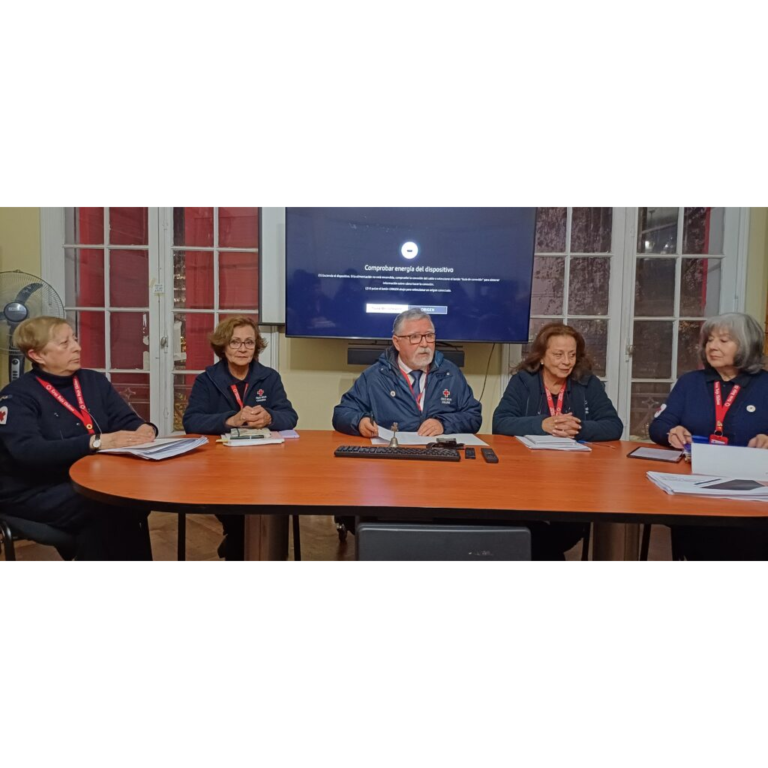 Dr. Méndez Mella encabezó Comité Central de la Cruz Roja Chilena