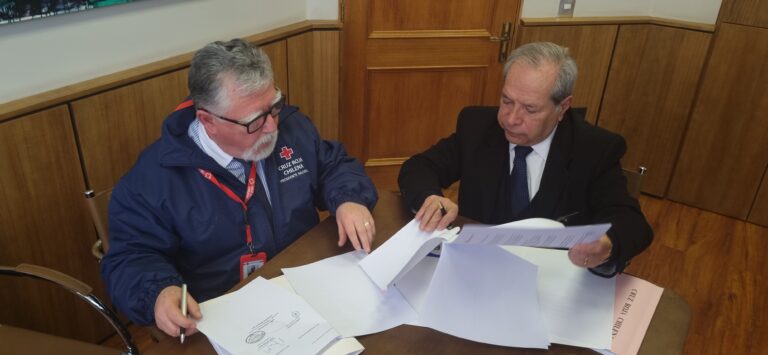 Cruz Roja Chilena firmó convenio de colaboración con la Universidad Central de Chile