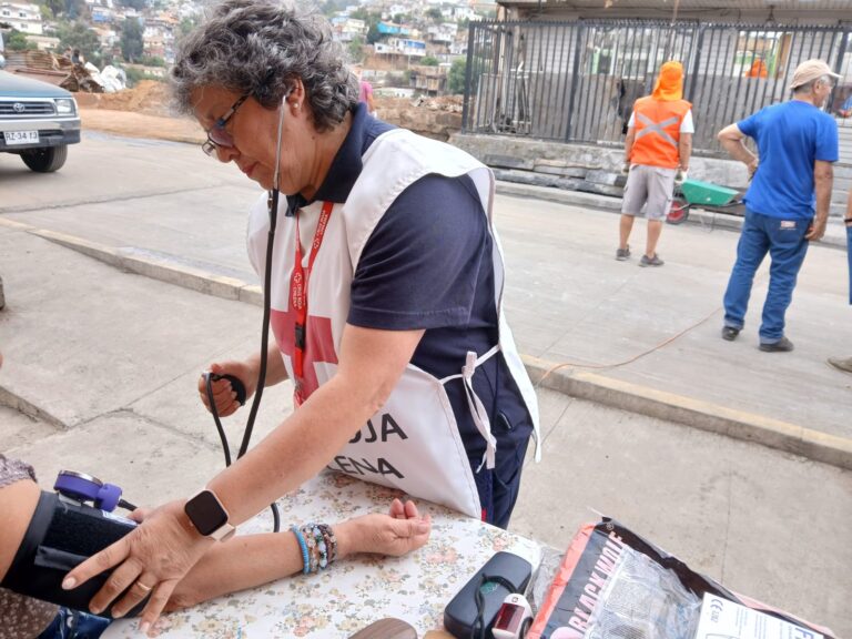 Filial Cordillera entregó asistencia a damnificados del Cerro Cordillera