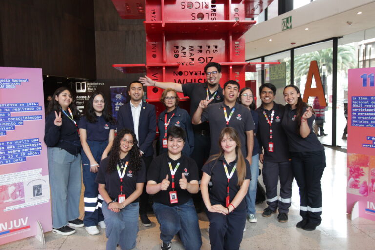 Juventud de la Cruz Roja Chilena presente en la apertura de la 11ª Encuesta Nacional de Juventudes INJUV 2025