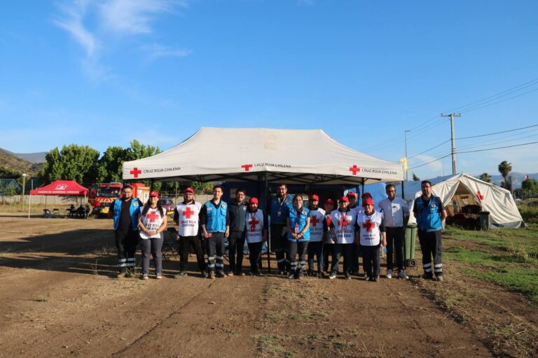 Cruz Roja Chilena acompañó la peregrinación mariana a Lo Vásquez