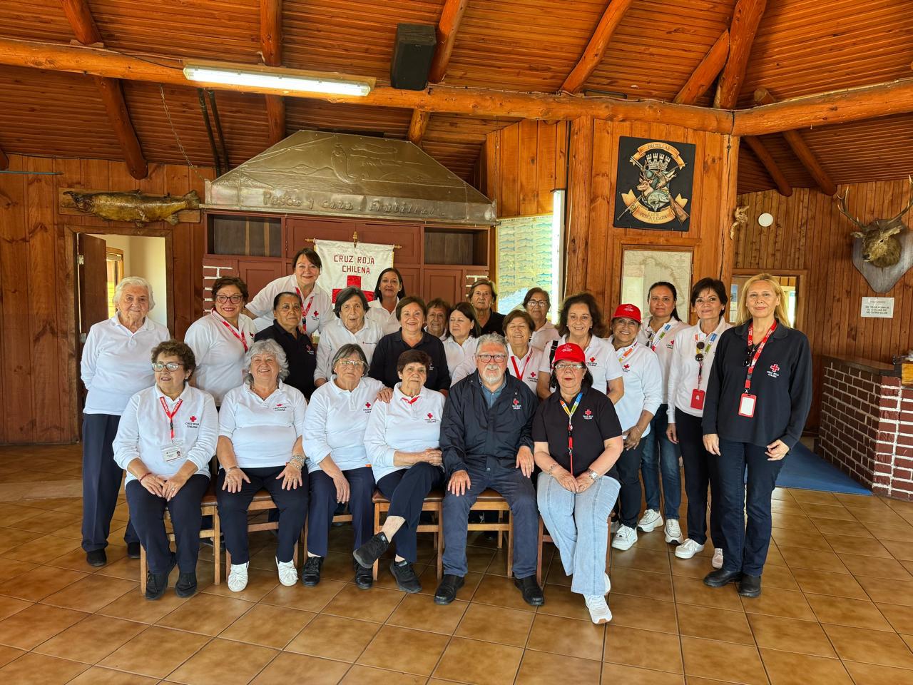 Presidente Nacional visitó las filiales de Riachuelo y Frutillar en la Región de Los Lagos
